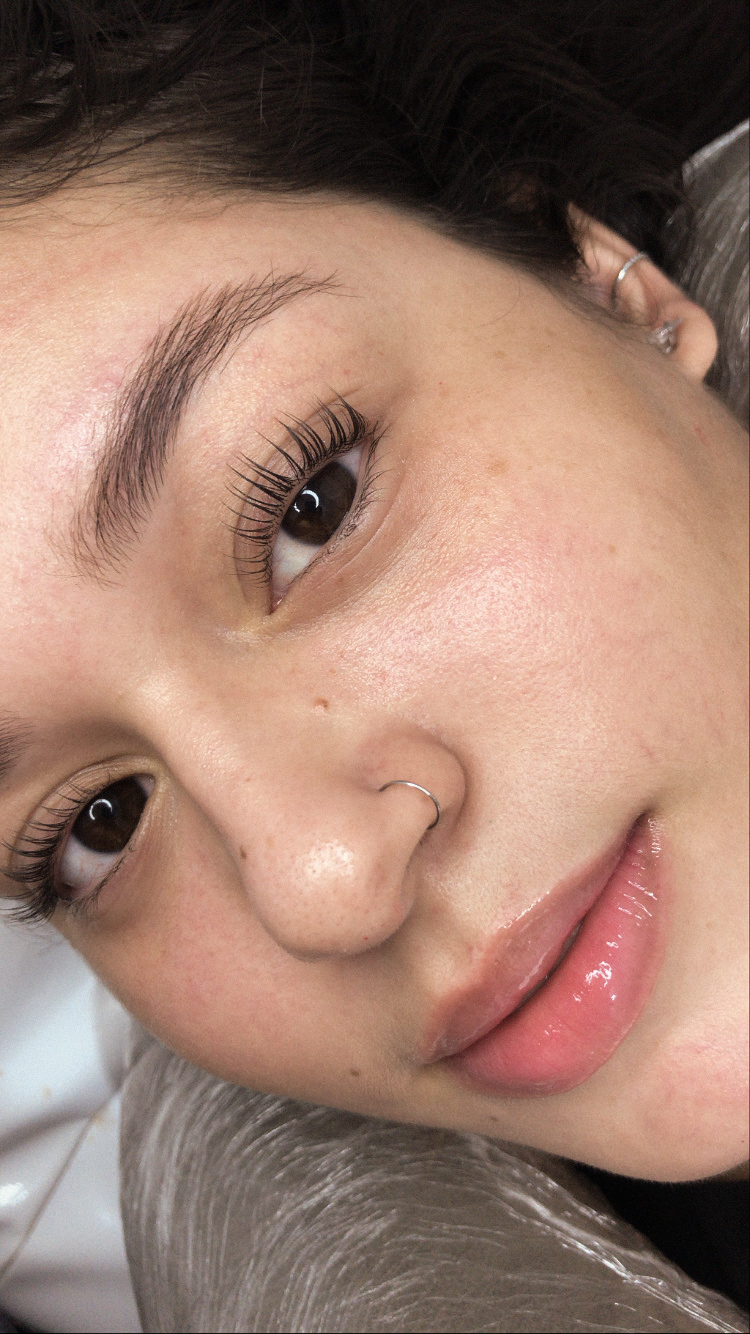 Levantamento de Cílios